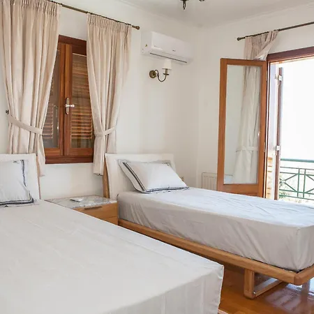 Villa Royal *