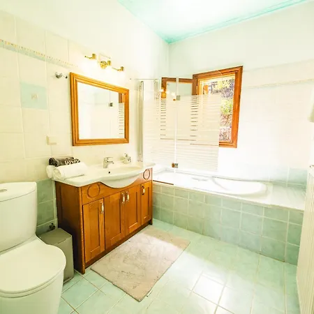Villa Royal *