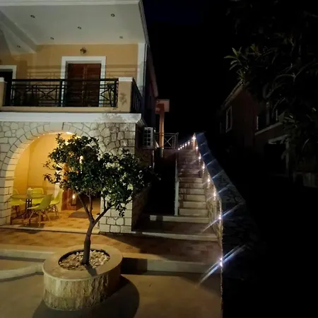 Royal * Agios Nikitas